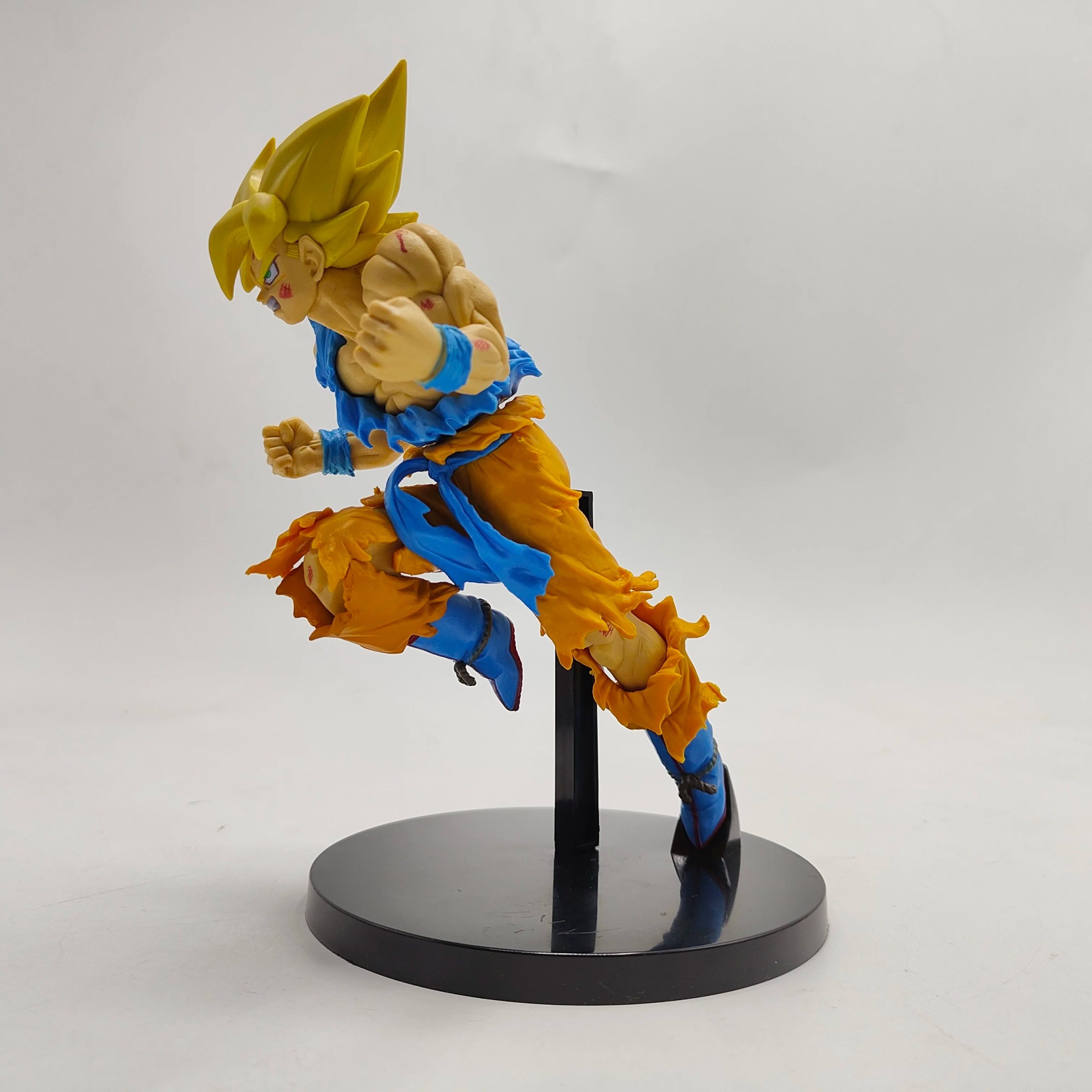 Super Saiyan Son Goku - Image 5