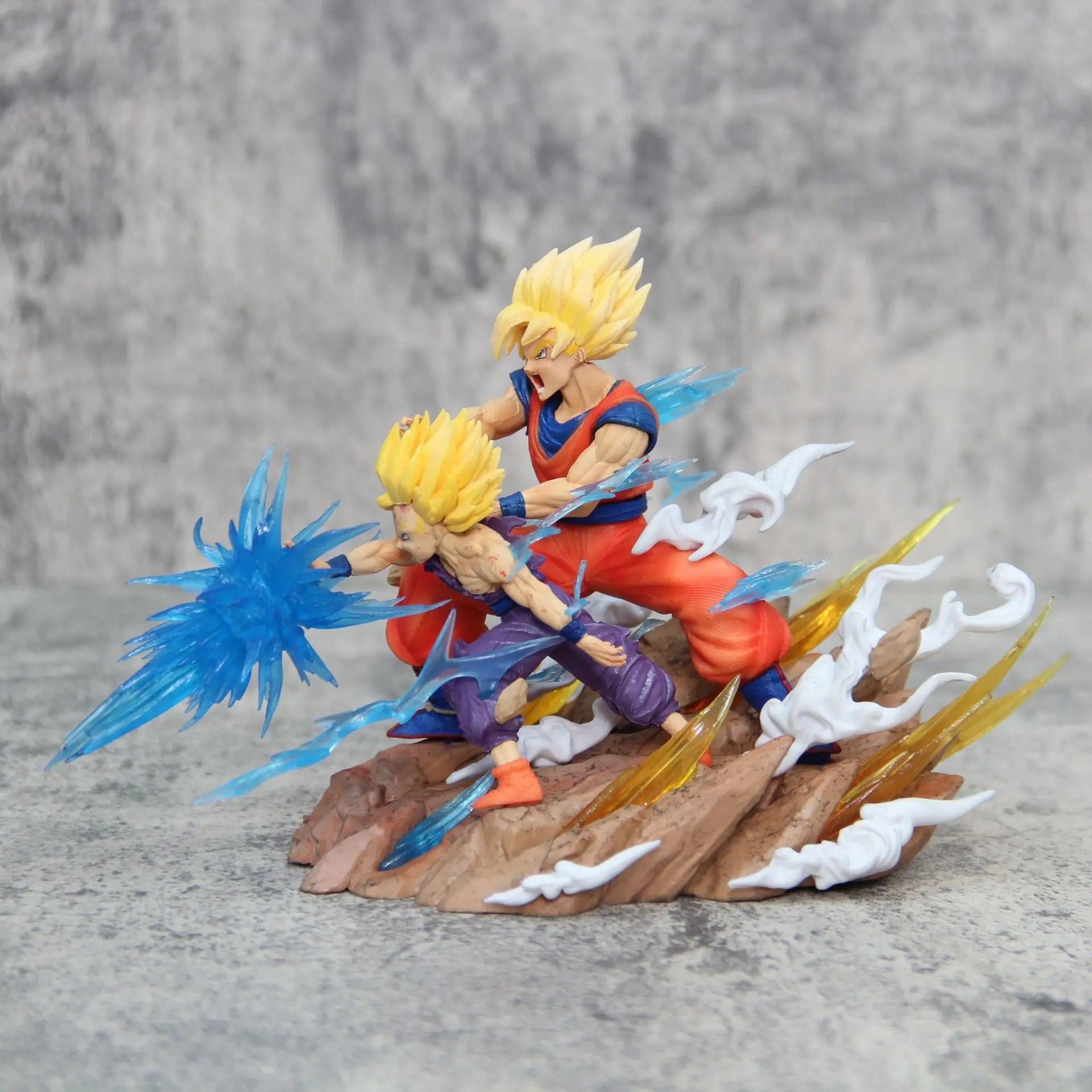 Son Goku Kamehameha vs. Cell Figure – Dragon Ball Z PVC Collectible Statue - Image 6