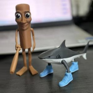 Tungtungsahur Shark Figurine – 3D Printed Articulated Desk Toy